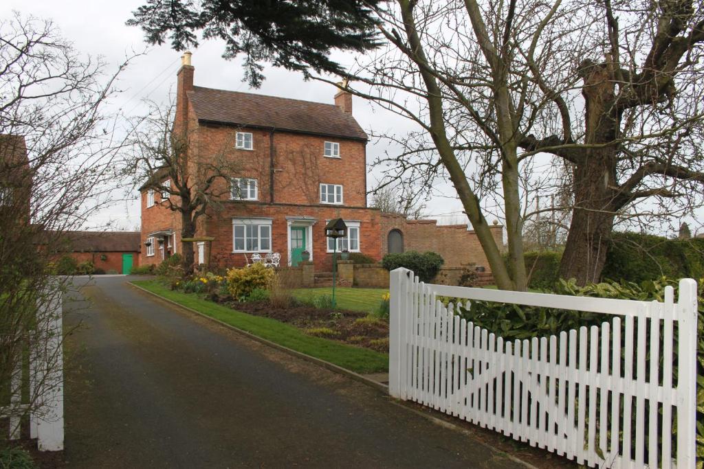 Ingon Bank Farm Bed And Breakfast Stratford-upon-Avon Exterior photo